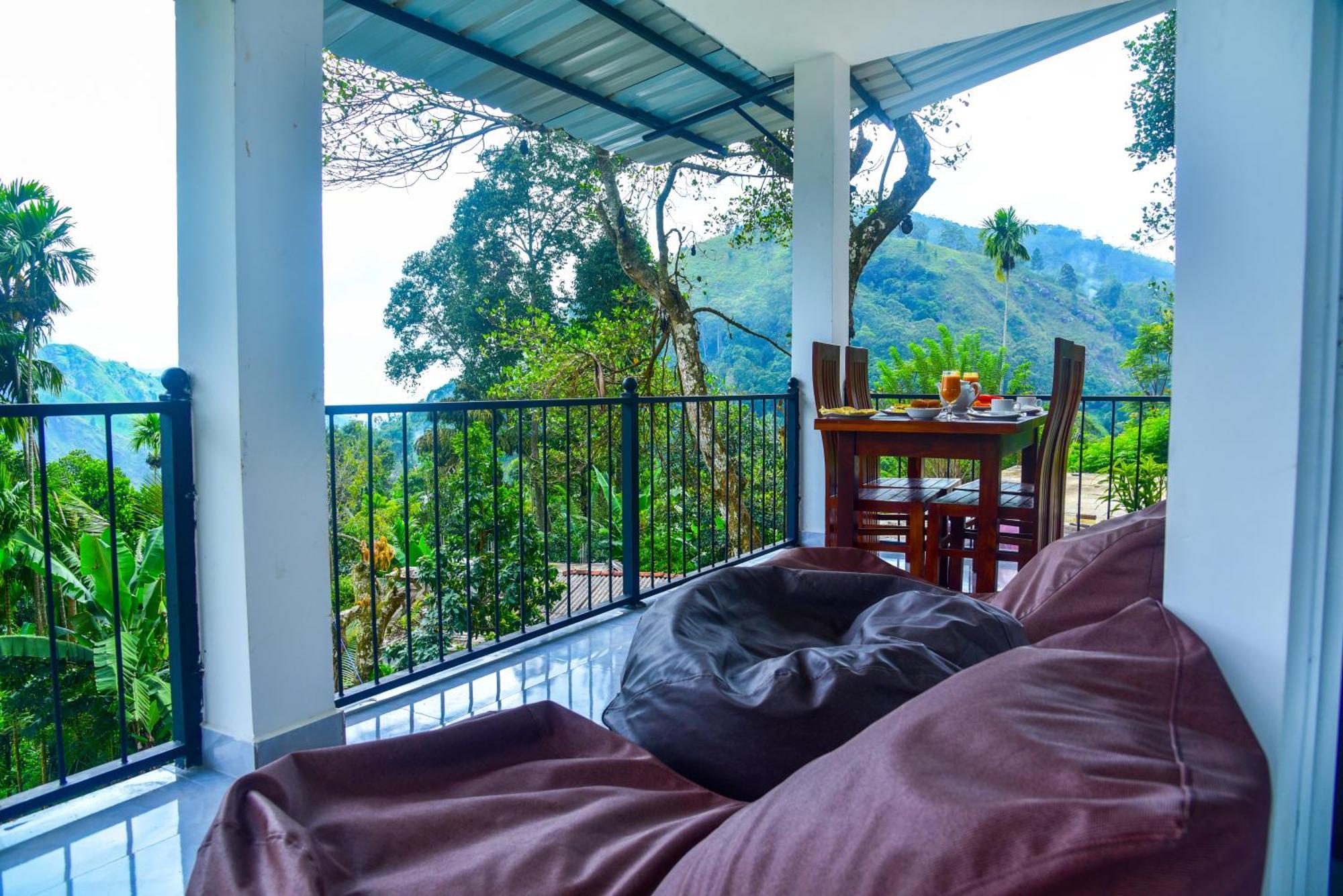 Dawn View Home Stay إيلا الغرفة الصورة